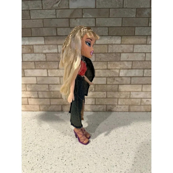 Bratz Xpress It Cloe Doll 2002 - Picture 4 of 4